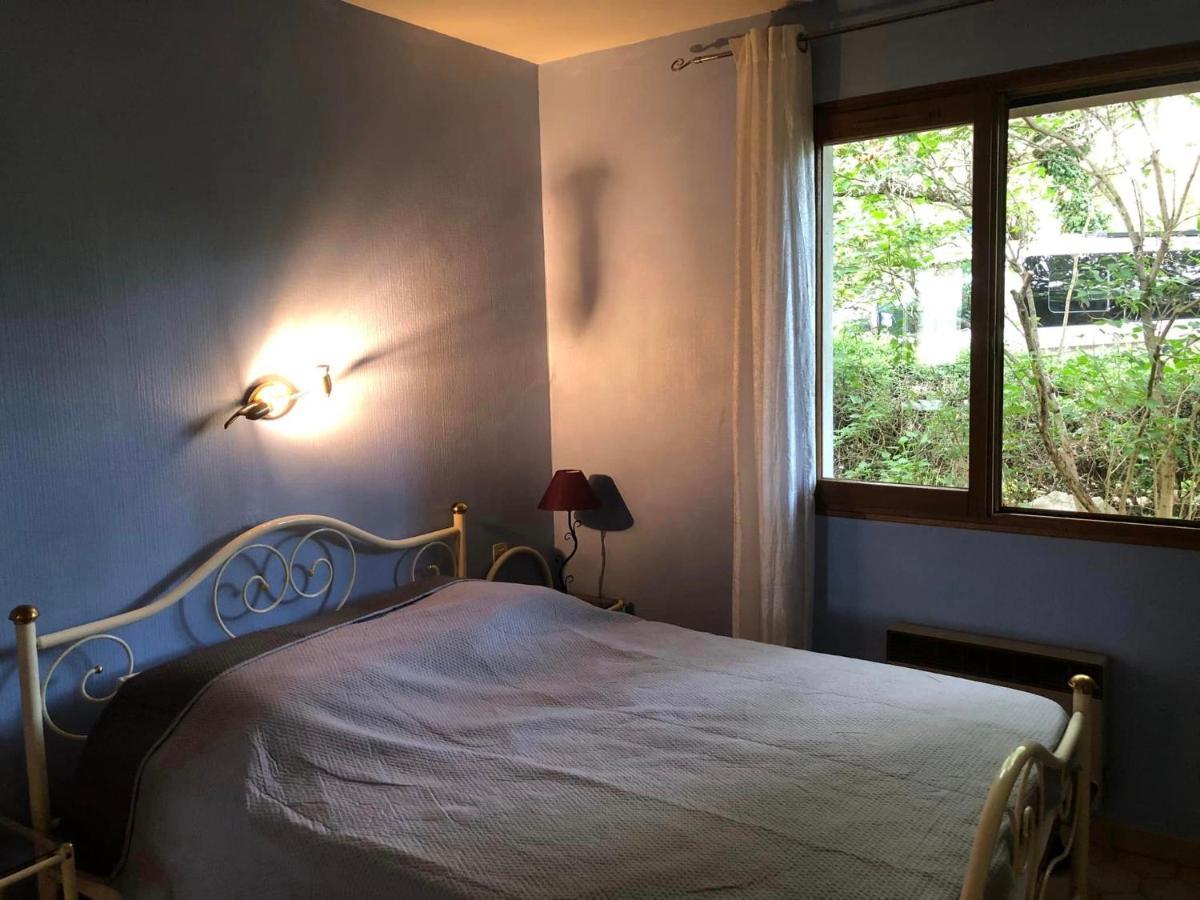 Hotel Les Persedes Lavilledieu  Luaran gambar