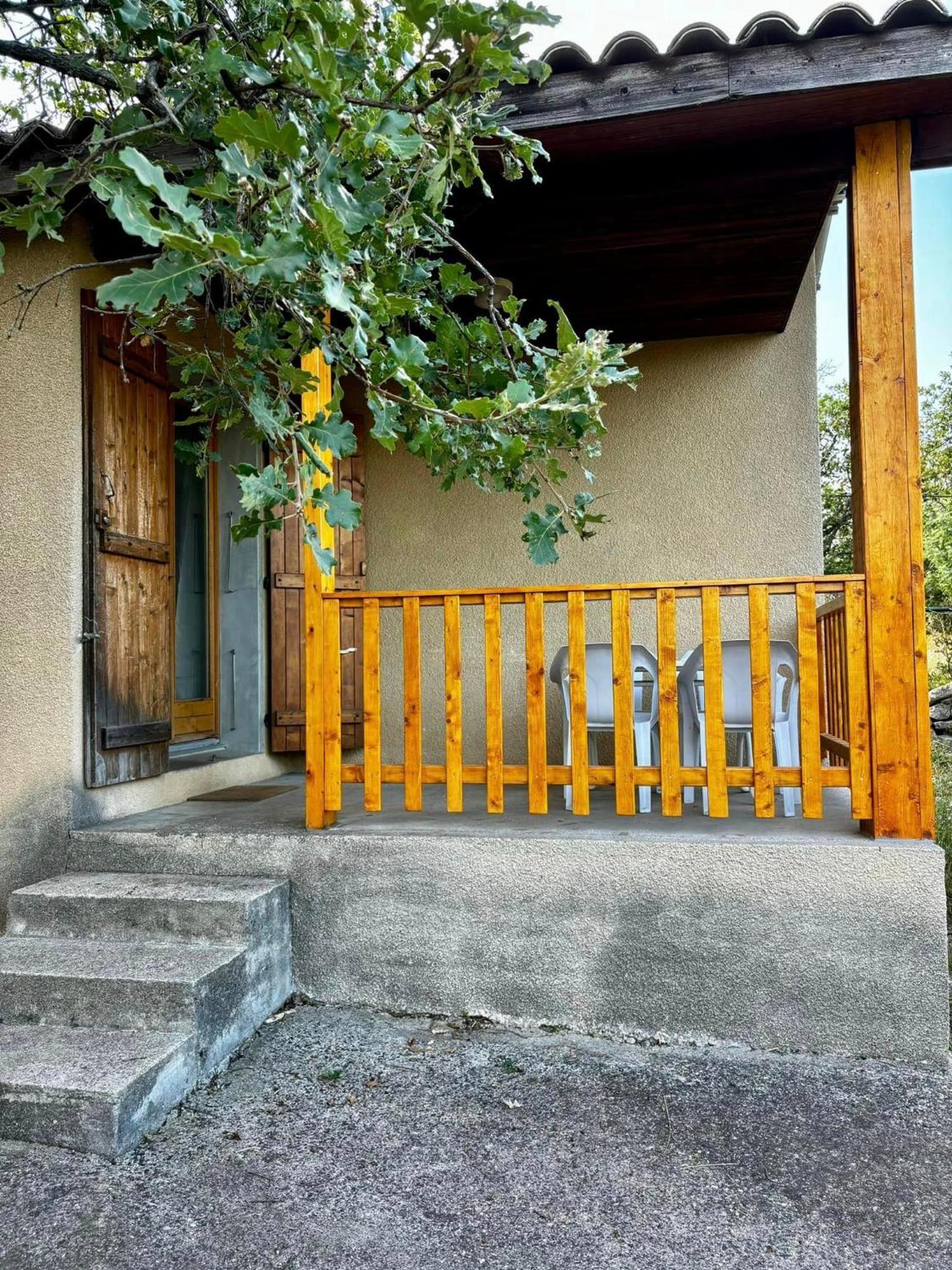 Hotel Les Persedes Lavilledieu  Luaran gambar