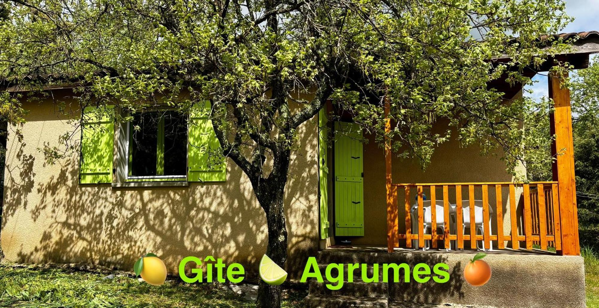 Hotel Les Persedes Lavilledieu  Luaran gambar