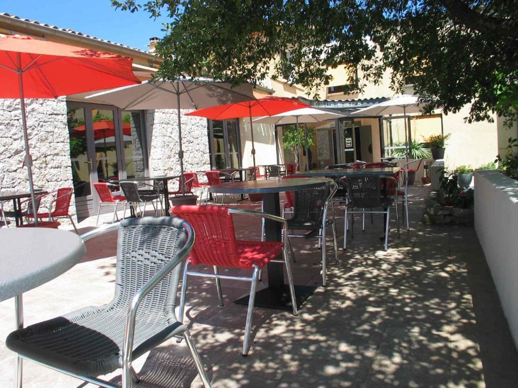 Hotel Les Persedes Lavilledieu  Luaran gambar
